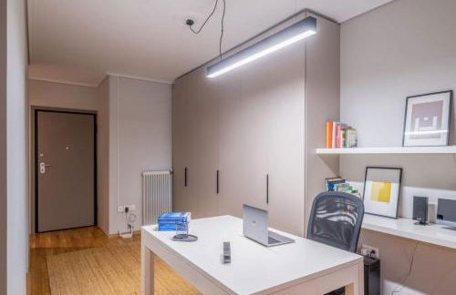 Stylish 2BR with Balcony, Northern Suburbs - Foto 8