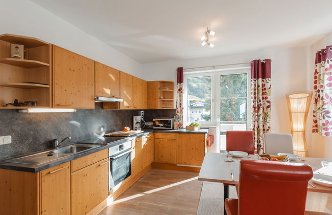 2 bedroom Apartment in Bad Hofgastein with garden - Photo 7