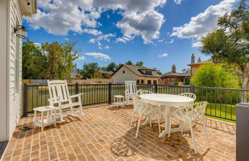 Luxe Fairhope Home with Covered Patio Walk to Bay - Foto 36