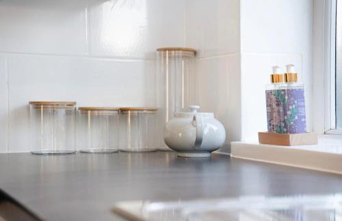 NEW! 2BR in Rowlington Terrace - Foto 28