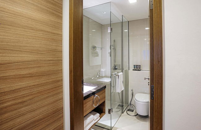 Novotel Living Singapore Orchard - Photo 9