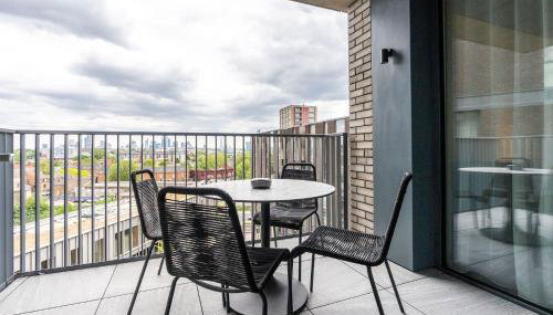King's Cross Retreat With Terrace 2 Bed 2 Bath Coal Drops Yard 10 Mins Walk From St Pancras Station - Foto 3