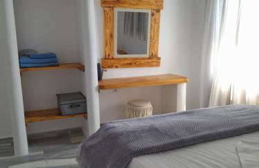 George's Home Platy Gyalos - Photo 9