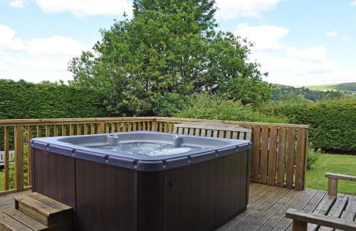 Bevan House with Hot Tub in Mid-Wales - Photo 4