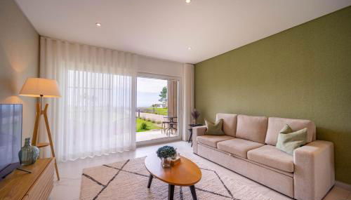 New Luxury Apartment, Sea View with Pool & Gym - Foto 1