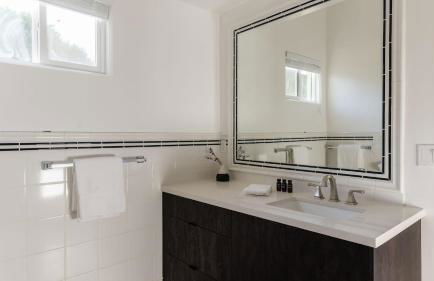 Julep by Avantstay Stylish 9 BR Estate w/ Mid-century Modern Decor - Foto 44