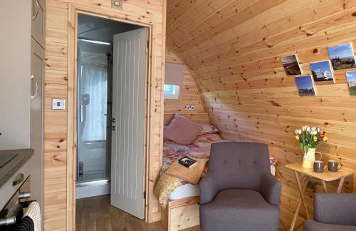 Waterpump Pod for 2 adults with ensuite in the Suffolk Countryside - Photo 8