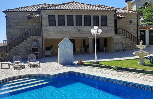 Casa dos Leões- Aldeia dos 4 abades - Foto 3