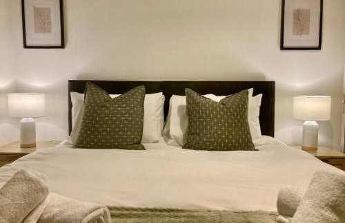 Richmond High Street Retreat – Station Steps Away - Foto 27