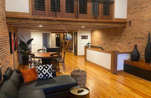 Lumberjack Inn with rooftop - Foto 12