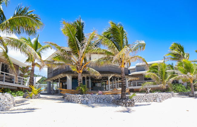 Ocean Escape Resort&Spa - Photo 35