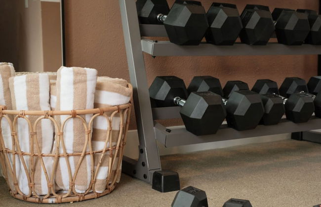 The Maya - Entire Hotel Buyout - Private Gym - Private Game Room - Private Living Area - Foto 151