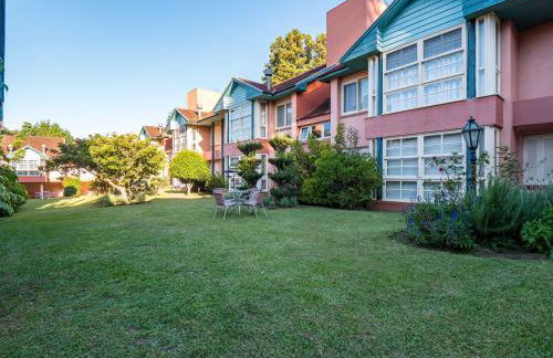 10 min a LAGO NEGRO 2 hab para 6 personas cerca del centro - Foto 48