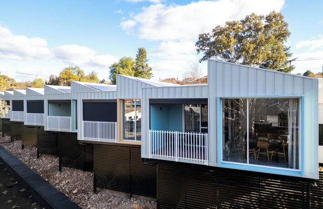 Clare Hillside Apartments - Photo 54