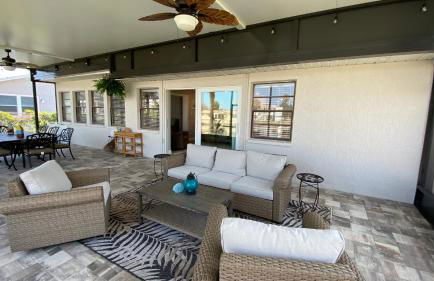 Waterfront Hernando beach house on deep water canal w/dock, fishing, kayak - Foto 17