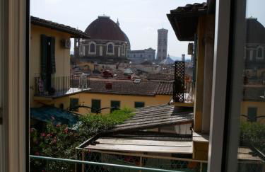 Sweetly Home in Florence Suite con balcone e vista duomo - Foto 73