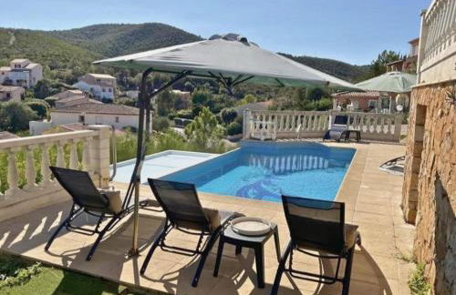Villa soleil - Vue mer et montagne - Piscine privée, tennis, accès plage à pied - Foto 3