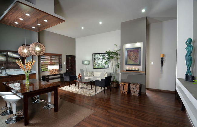 New Kingston Apartment at The Palms - Foto 17