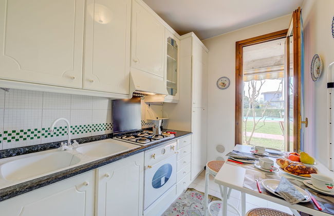 Lella Apartment Front Beach Garda Lake - Foto 7