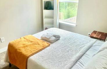 Black and White Retreat 8min to downtown - Foto 27