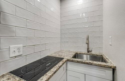 Modern Luxe Studio attached to home near Randolph AFB - Foto 6