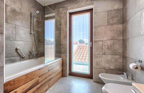 Villa Luna Rossa by Interhome - Foto 63