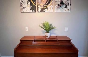 Spacious Gorgeous 3bd home with large deck Close to EVERYTHING - Foto 40