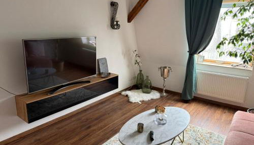 Premium Apartment Am Steiger 2 Großzügiger Luxus mit Kamin und SpaBad am Steigerwald - Foto 2