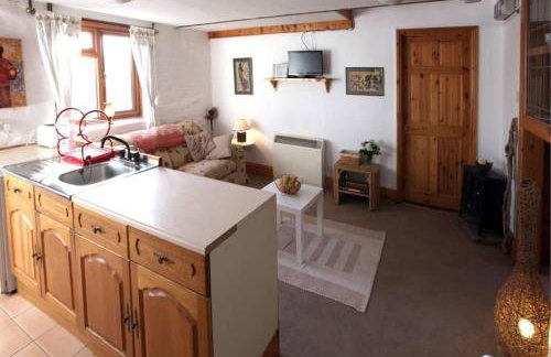 Inviting 2-bed Cottage in Newcastle Emlyn - Foto 15