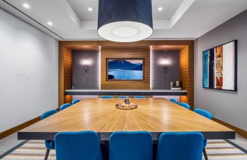 Bluebird Suites at Reston Town Center - Foto 17