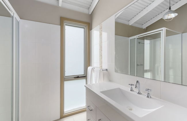 Wairo Beach Holiday Park - Photo 76