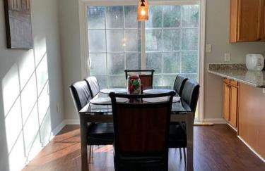 Peaceful Hideaway Fully Stocked Entire Home - Foto 12