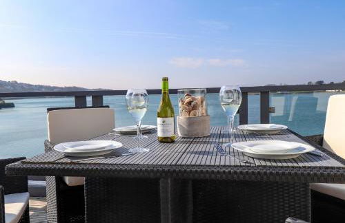 White Sails - Foto 1