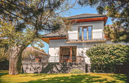 Beautiful Home In Myslenice With Wifi - Foto 1