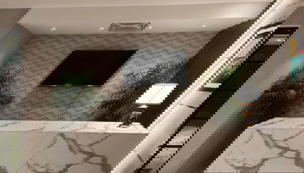 The Nest Residency - Foto 1, Recepción