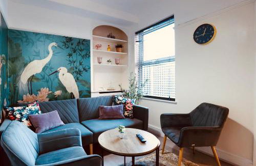 Home away from home-business & leisure travellers - Photo 1