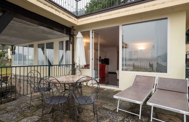 Holiday Home in Meina With Private Beach - Foto 18