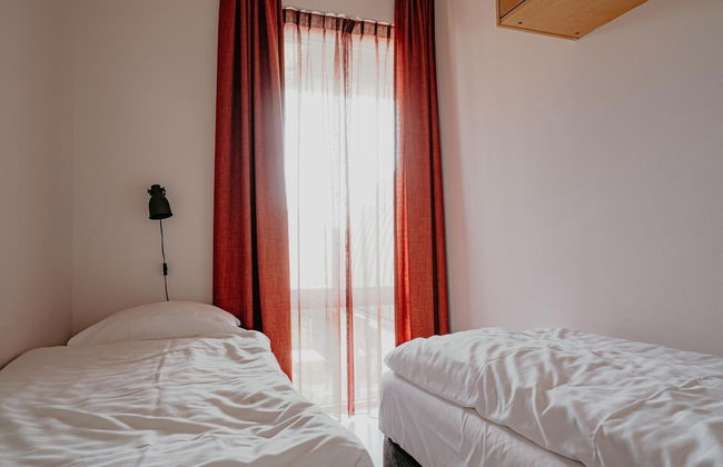 Apartment by the Beach With Sea Views - Photo 11