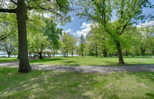 Walk to Lake George Guest Suite in Oak Grove - Foto 24