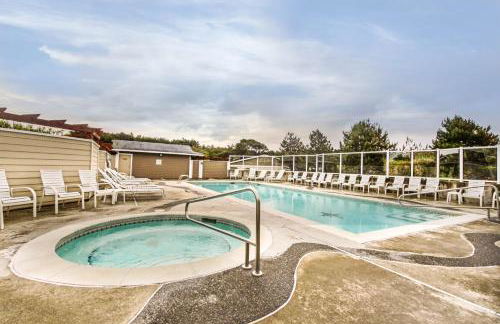 Top Floor - All The Views - 2 Bed 2 Bath Apartment in Westport - Foto 6