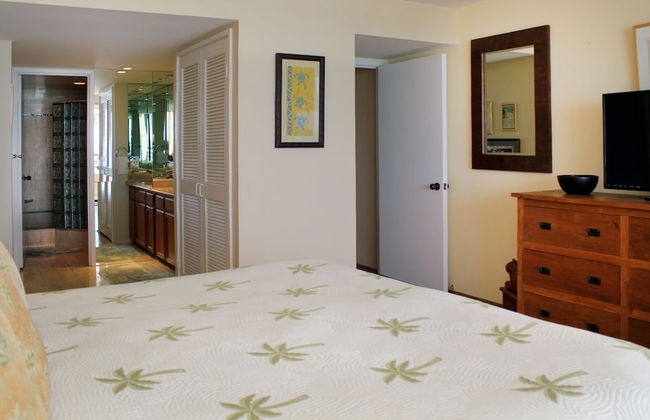 Polo Beach - CoralTree Residence Collection - Photo 4