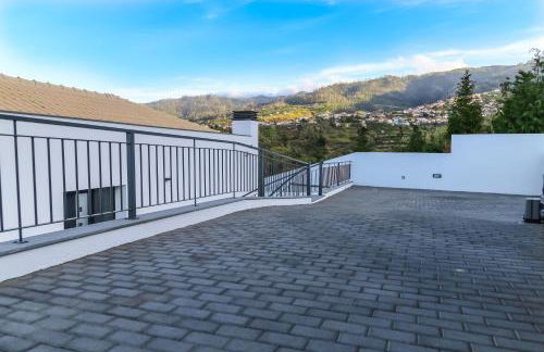 A&M House II Luxury Holidays Home - Photo 26