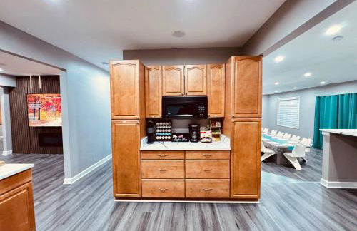 Sleeps 24+ Luxury house Near Chicago 12 king beds - Foto 22