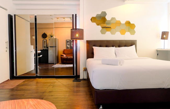 Large and Minimalist Studio at Pakubuwono Terrace Apartment - Foto 6