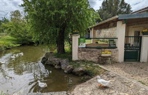 Maison Charentaise avec Cheminée, Jardin et Animaux acceptés - FR-1-653-221 - Foto 24