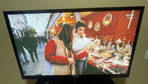 Check-in AUTÔNOMO, churrasqueira em Casa! Acesse 2ar, 2q,2B, pague 4 ou mais hóspedes, até 6 camas e tem pátio, garagem, roupa de cama, máquina de lavar roupas, portão eletrônico, todos privativos! Desconta duração! Entrada 15h adiante, inclusive madruga - Foto 4