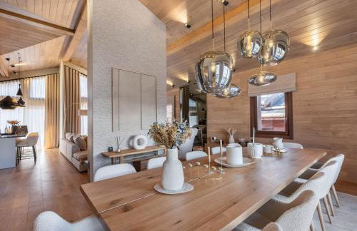 Chalet de luxe avec jacuzzi et parking à Courchevel pour 10 pers. - FR-1-563-141 - Foto 1