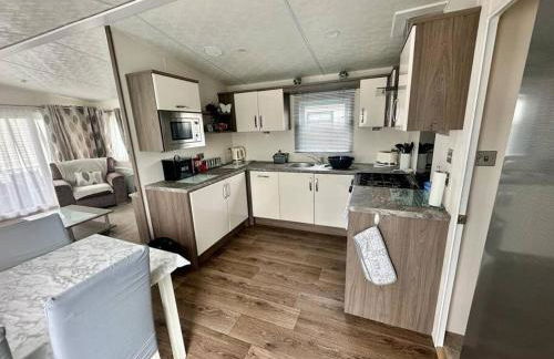 6 berth luxury caravan, Lyons Winkups Holiday Park - Foto 11