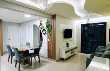 Apto Luxuoso em Pelotas Super Novo - Foto 9