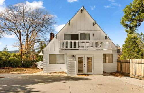 The Crown A-Frame Gated Central AC Lake Access - Foto 25